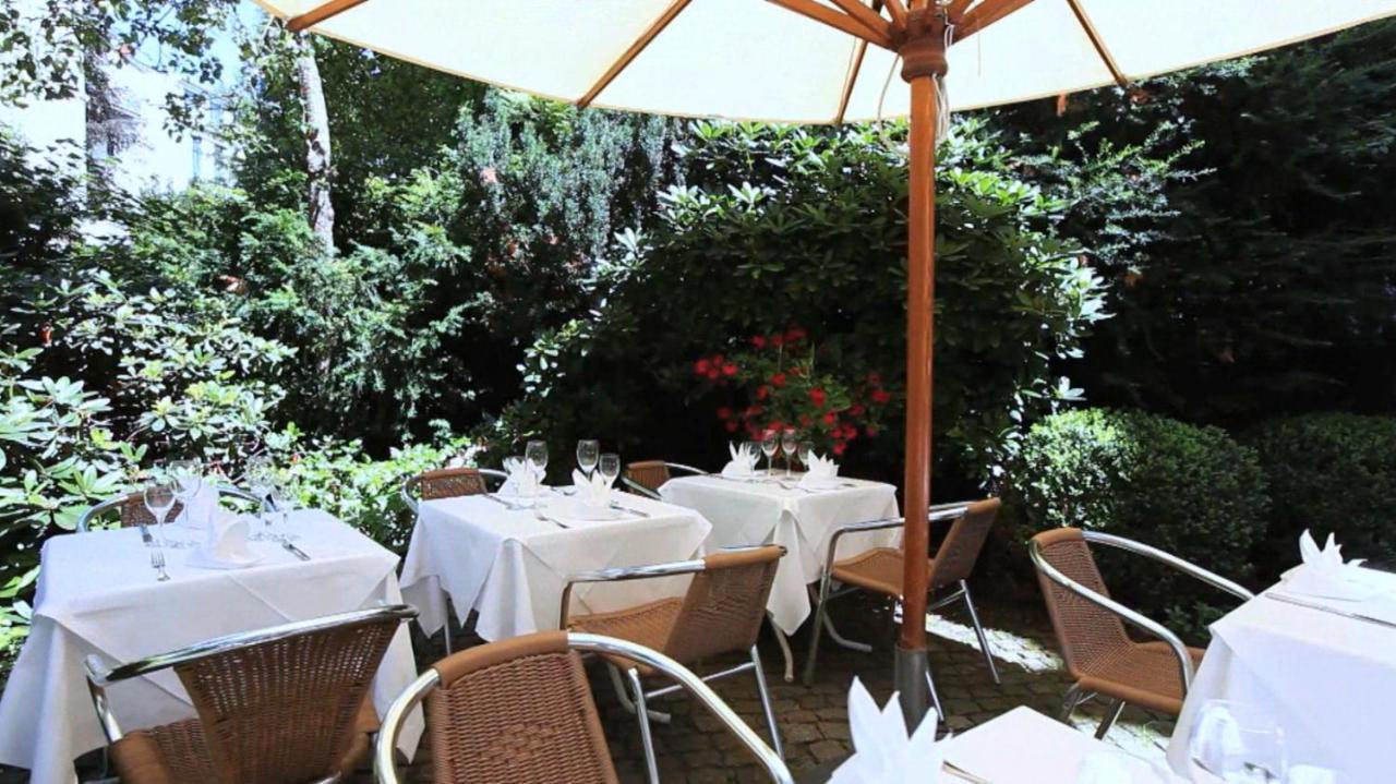 Aussen Alster Hotel Hamburg Bagian luar foto