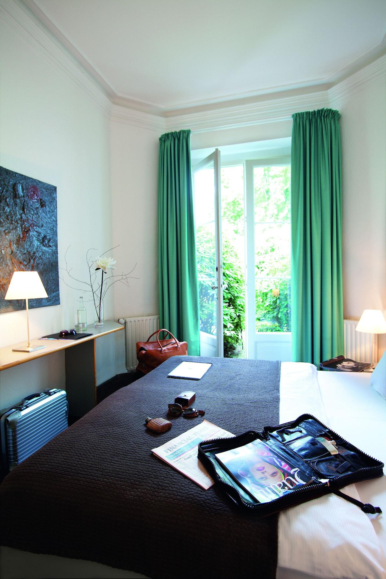 Aussen Alster Hotel Hamburg Bagian luar foto