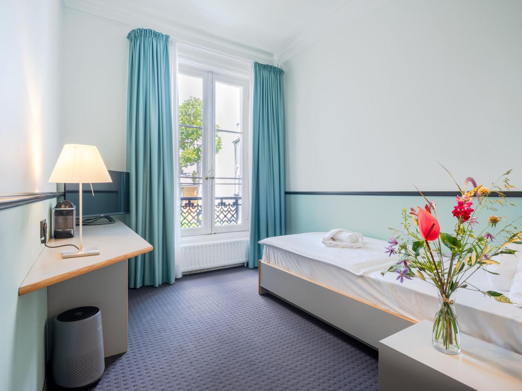 Aussen Alster Hotel Hamburg Bagian luar foto